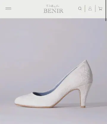 BENIR 화이트 레이스 펌프스