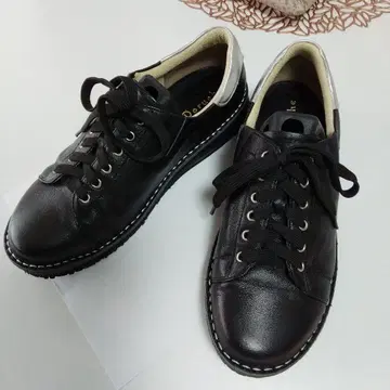 가죽 블랙 캐주얼 슈즈