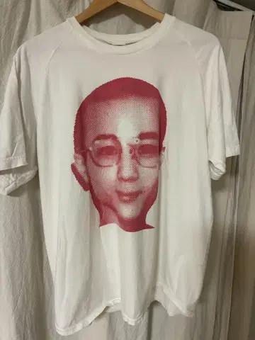 ARAKI 화이트 T셔츠