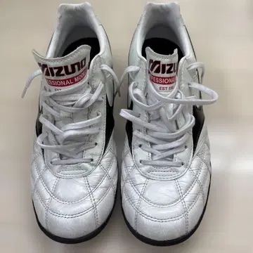 [새상품급] MIZUNO 모렐리아 트레이닝화 26cm