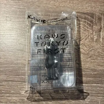 KAWS 도쿄 퍼스트 피규어 블랙