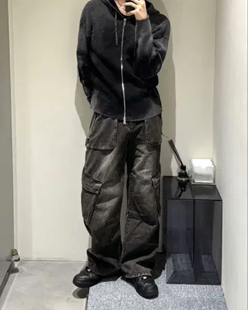 INSILENCE 워시드 블랙 지퍼 후디