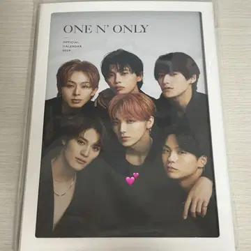 ONE N' ONLY REI 사인