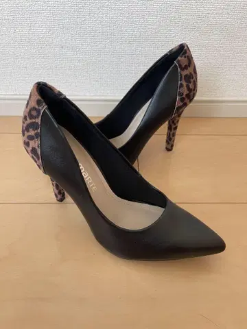 Via Marte 펌프스 블랙 레오파드 무늬 23.5cm 새상품급