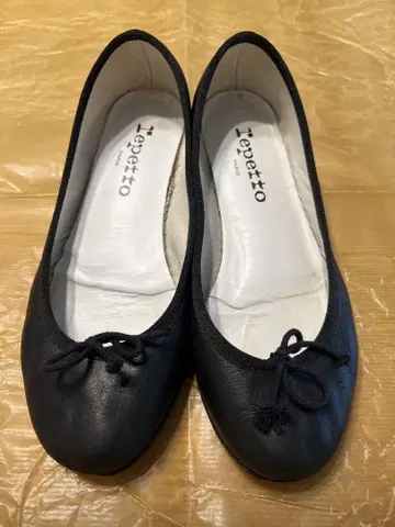 새상품급 레페토 36/약 22.7cm 카미유 가죽 발레 슈즈 리본 블랙