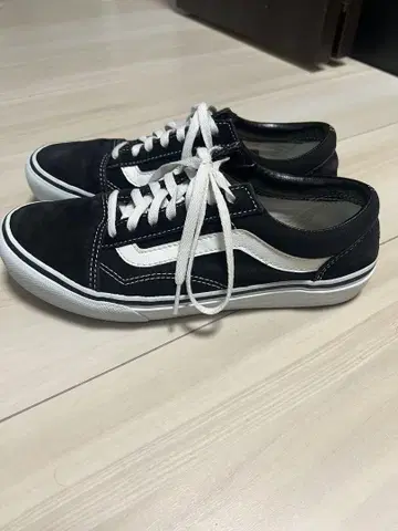 VANS 올드스쿨 블랙/화이트 25.5cm