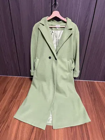 그린 롱 코트
