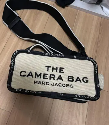 MARC JACOBS THE CAMERA BAG 숄더백