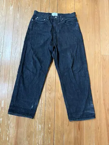 whimsy black denim 빨간색 귀 XL
