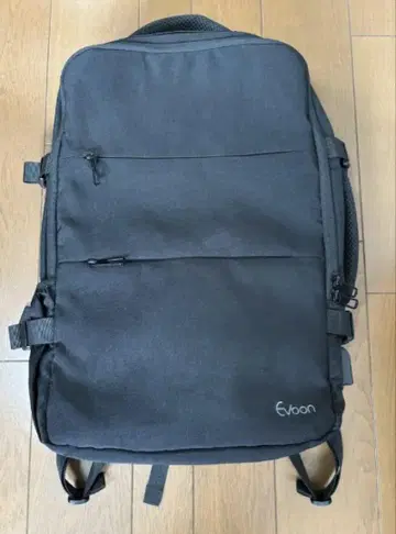 Evoon 블랙 백팩