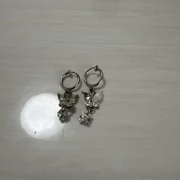 꽃 모티브 실버 귀찌 여성용 액세서리 다이아몬드형