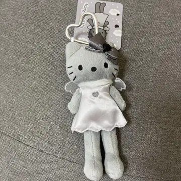 새상품 헬로키티 블랙엔젤 컬렉션 엔젤 그레이
