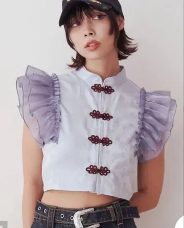 jouetie 쥬에티 도킹 프릴 차이나 블라우스 블루