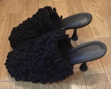 모케모케 샌들