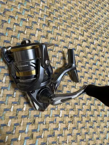 SHIMANO ULTEGRA 2000S 스피닝 릴 시마노