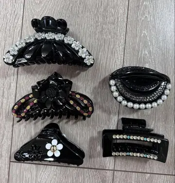 미사용 새상품 블랙 컬러 엘레강트 헤어 클립 5세트