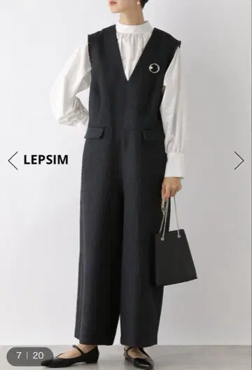 [ 새상품급 ] LEPSIM 트위드 V넥 살로펫 블랙 오피스 포멀