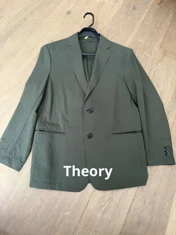 Theory 테일러 자켓 (봄/여름용) 클리닝 완료