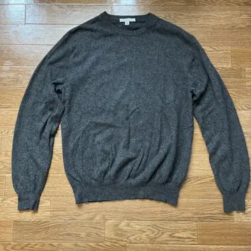 유니클로 캐시미어 100% 니트 다크 그레이 크루넥 M