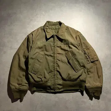 80s vintage CWU-45P flight jacket y2k
