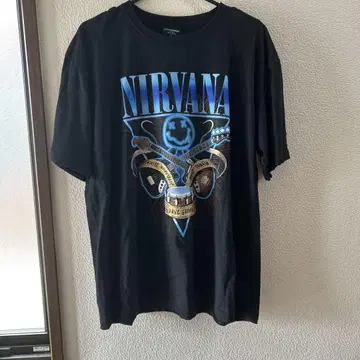 NIRVANA 기타 그래픽 T셔츠 XL (부트 상품)