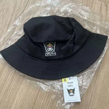 [ 새상품 ] Kuromi x Hanshin Tigers 버킷햇 L