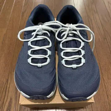 새상품급 topo athletic Pursuit ZIPFOAM