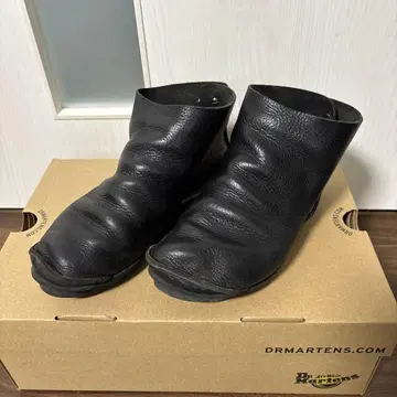 트립벤 숏부츠