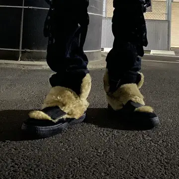 archive grunge fur boots zara y2k BOBP01