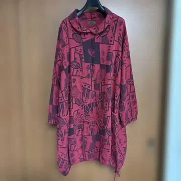 새상품급 유민 풀오버 원피스 튜닉 빨검 기하학 패턴