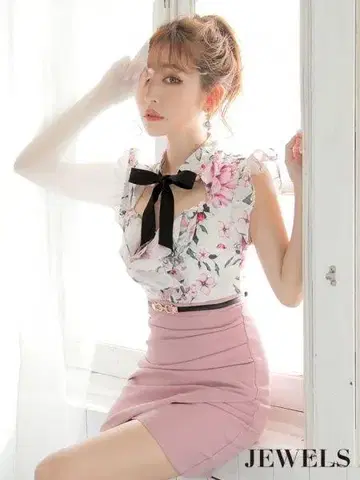 플라워 프린트 타이트 드레스