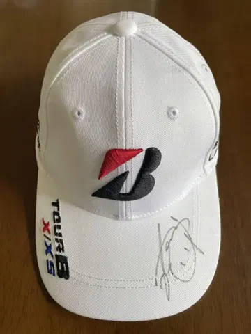 Bridgestone TOUR B 사인 포함 캡 (니시무라 유나)