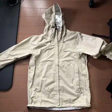 patagonia 마운틴 후드티 M 베이지
