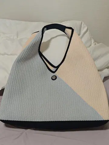 Kipling 리브 핸드백
