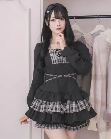 pium 사다리 리본 티어드 셋업 블랙