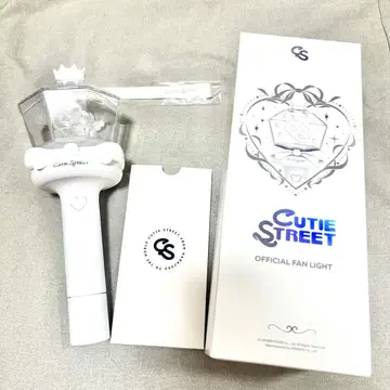 CUTIE STREET 큐스토 응원봉
