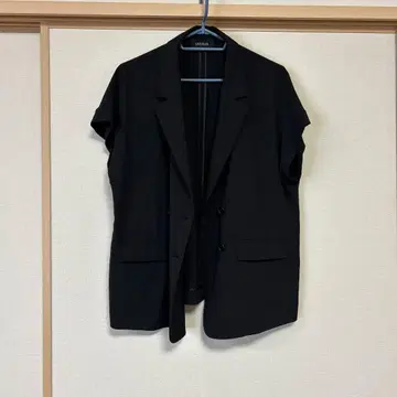 UNTITLED 사이즈 4 컨디션 최상