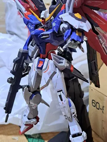 METAL BUILD DESTINY GUNDAM SOULRED ver.