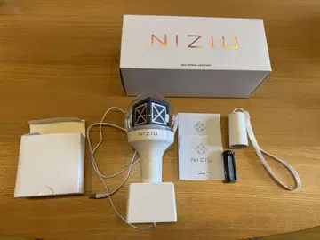 NiziU 응원봉 공식 official light stick
