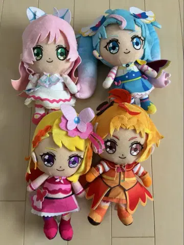 펼쳐지는 하늘! 프리큐어 봉제 인형 4체 세트