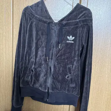 adidas 벨로아 후드티