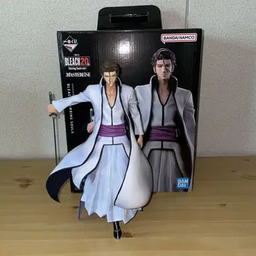 BLEACH 20th Anniversary 아이젠 소스케 피규어