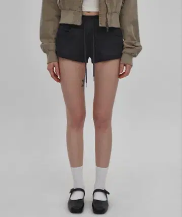 BLACK UP [MADE] 말룬디 마이크로 숏팬츠 한국