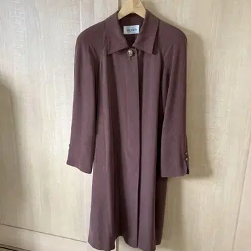 버튼 달린 롱 코트 프리 사이즈
