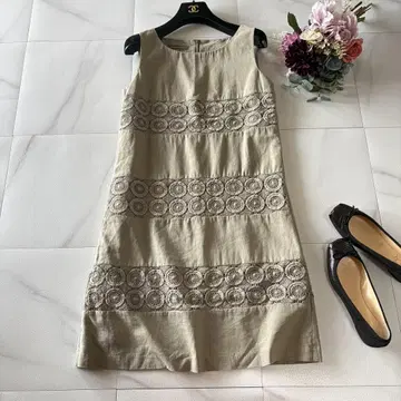 LAURA ASHLEY 레이스 슬리브리스 원피스 7호 카키 면린넨