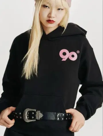 9090girl 로고 블랙 후드 부착 후드티