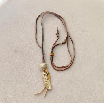가죽 페더 깃털 모티브 목걸이 네이티브 아메리칸