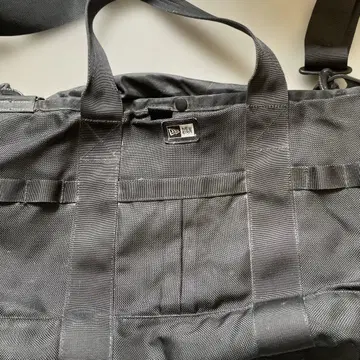 NEW ERA 블랙 숄더백 약 50cm