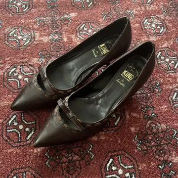 made in italy brown leather kitten heels