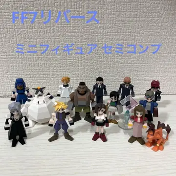 미사용 새상품 ff7 리버스 제일복권 미니 피규어 세미 컴프